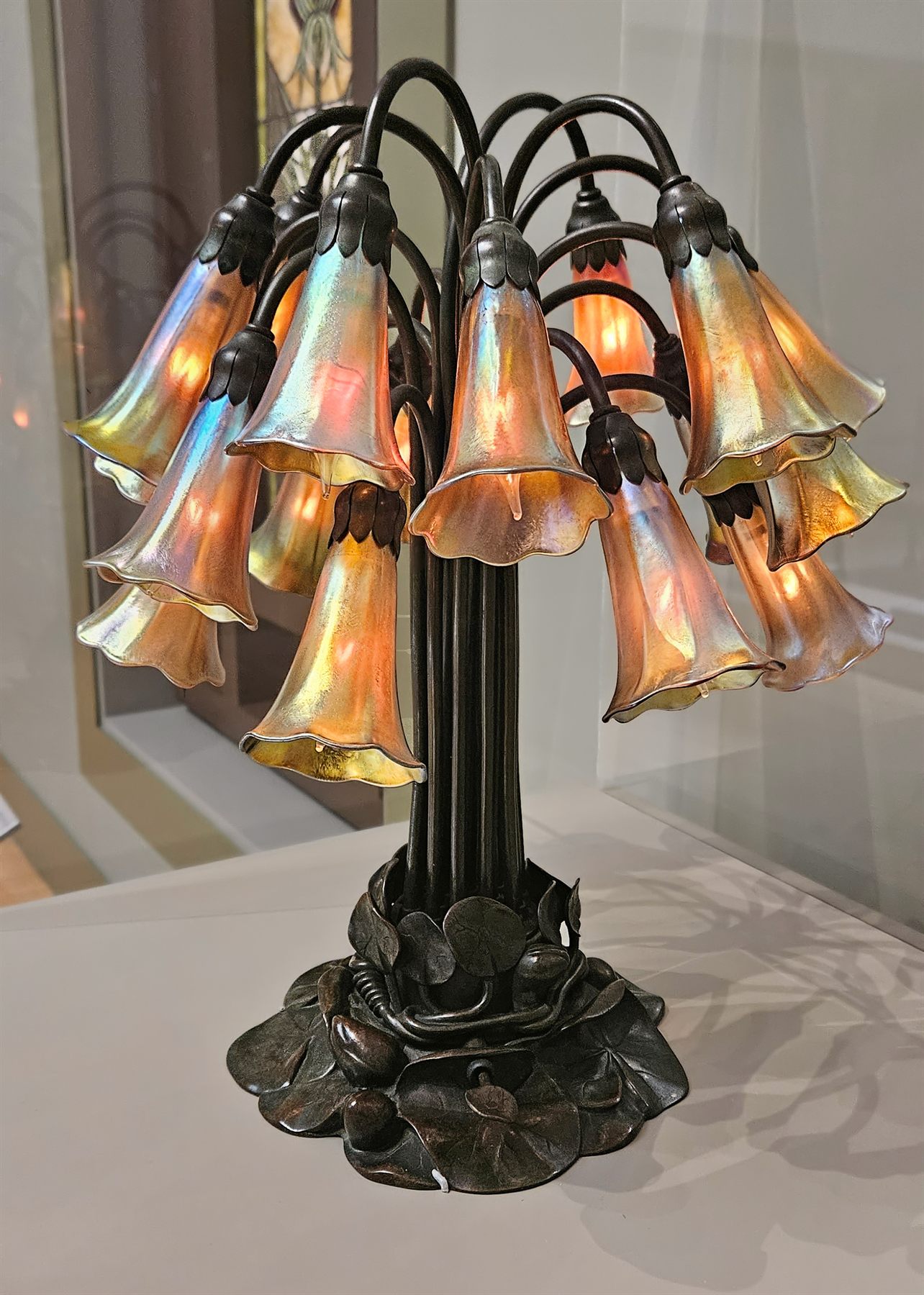 Clara Driscoll / Tiffany Studios. Лампа «Стрекоза»